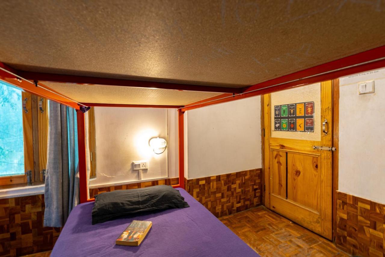 Nomads Hostel Kasol Kültér fotó