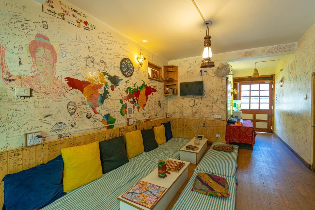 Nomads Hostel Kasol Kültér fotó