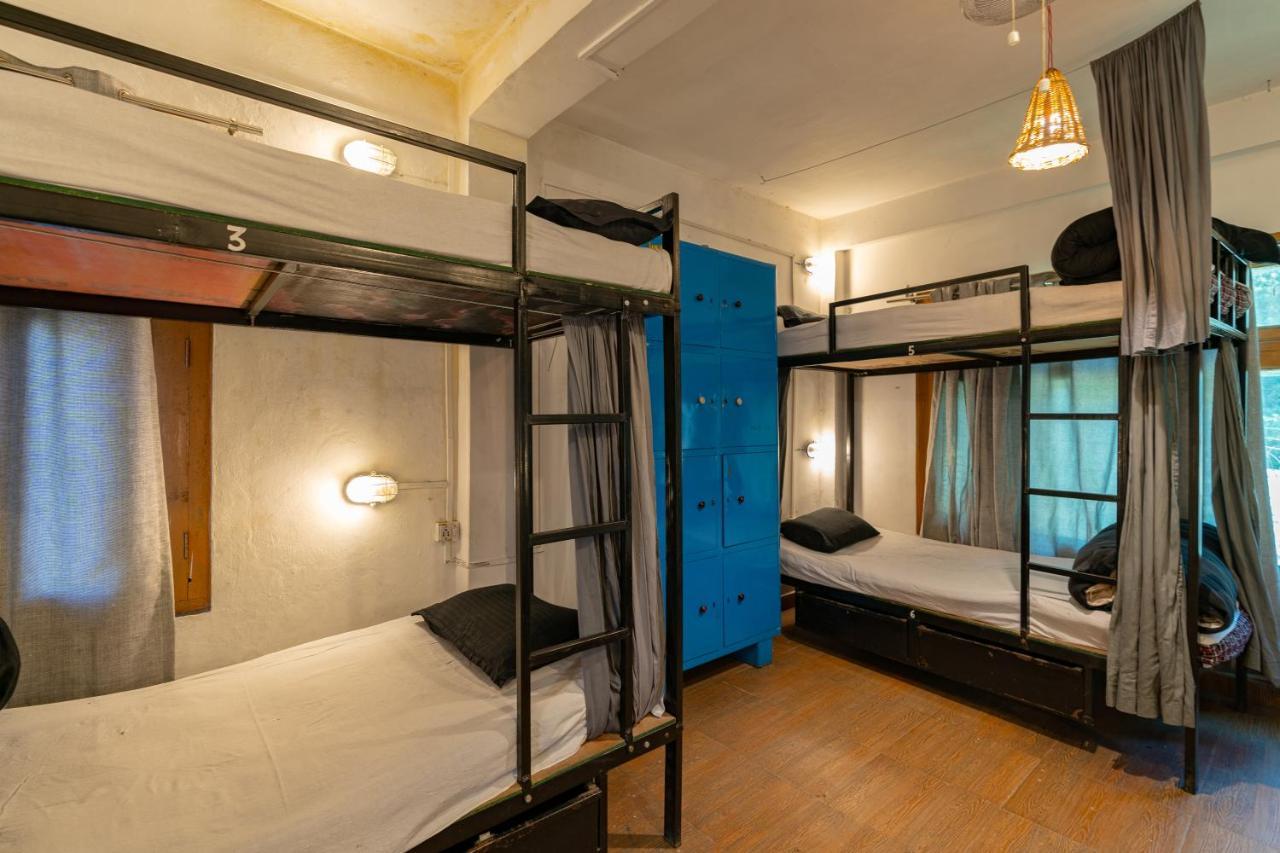 Nomads Hostel Kasol Kültér fotó